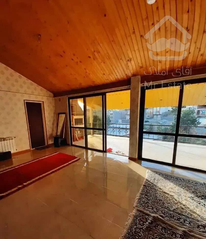 ۸۳ متری ویوی ابدی