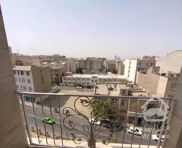 ۸۰ متر ۲ خواب فول پونک(اشرفی) ۸ ساله