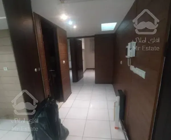 آپارتمان ۳ خواب ۱۳۶متری نیکبخت شرقی