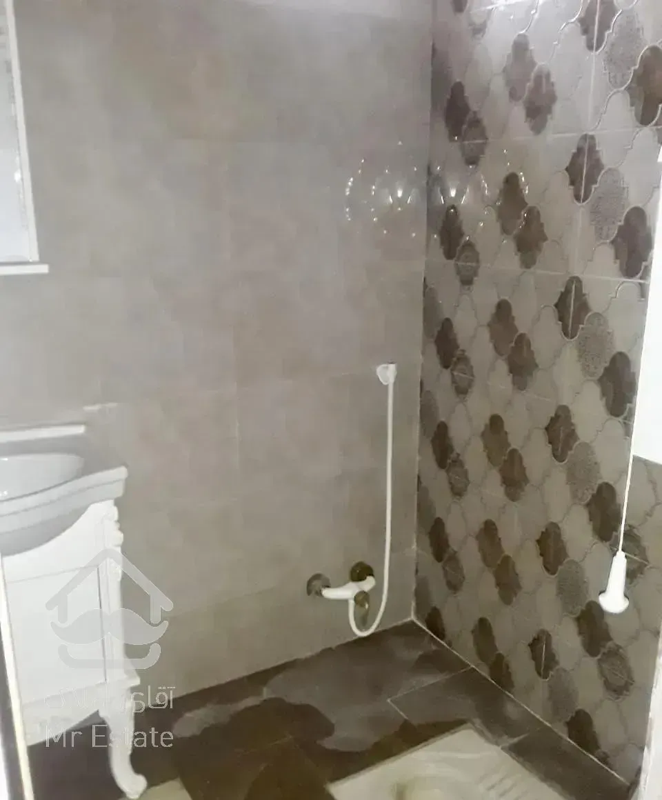 جاده آمل به امیرآباد  نما مدرن