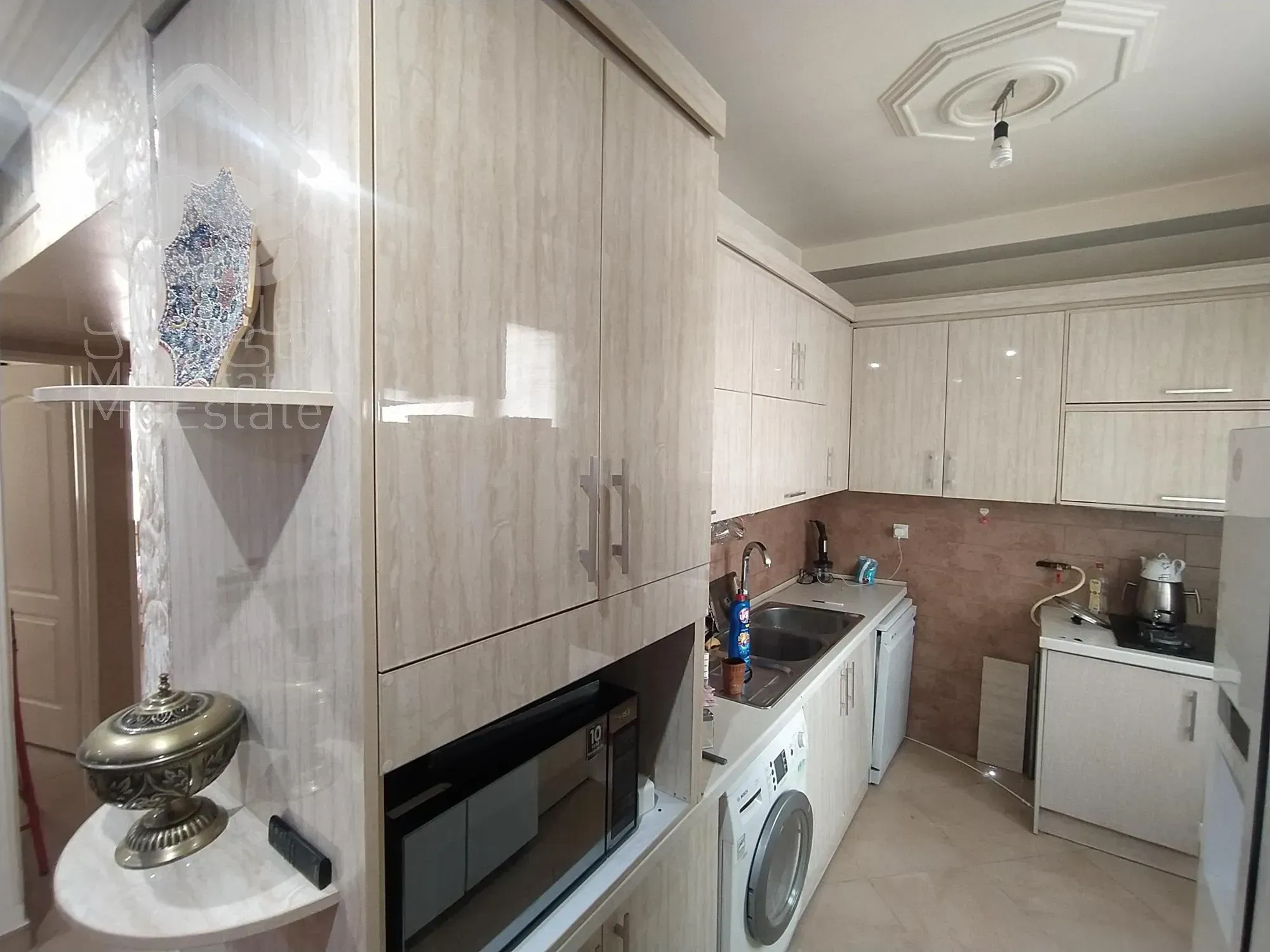 80 متر 2 خواب کم واحد سرمایه گذاری اشرفی اصفهانی