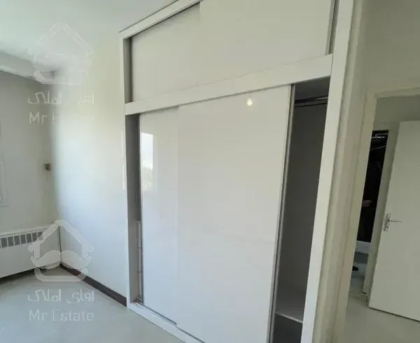 آپارتمان 111متری فول شهرک آپادانا طبقه 4