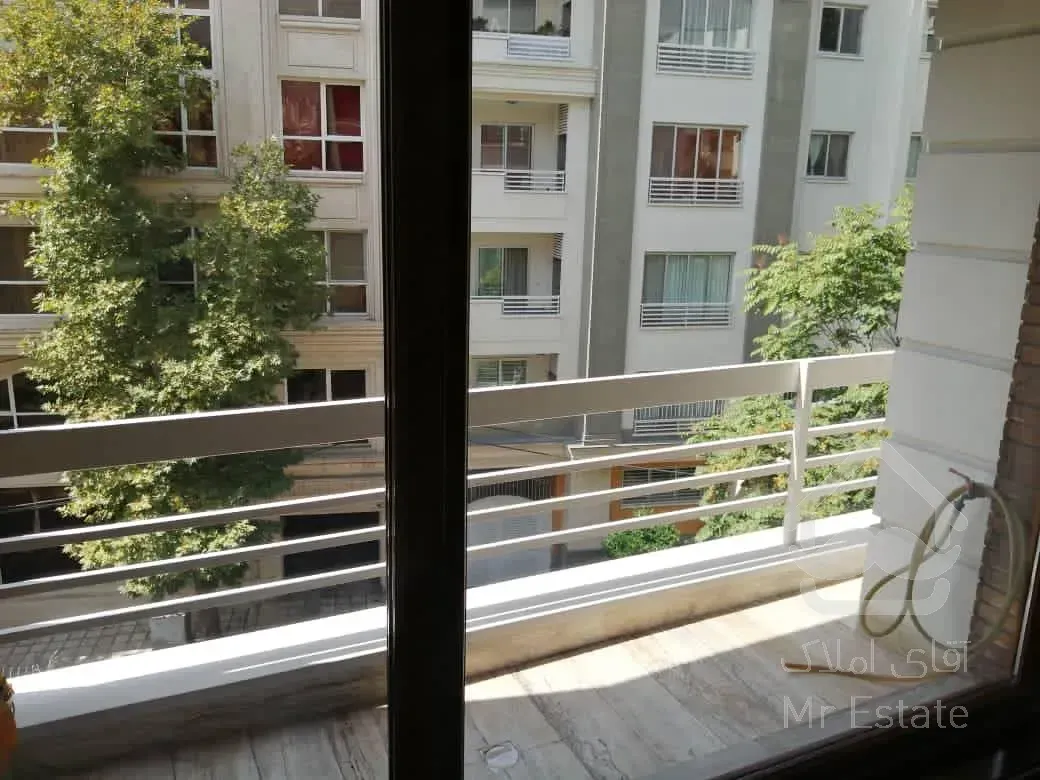 فروش اپارتمان 200 متری زعفرانیه