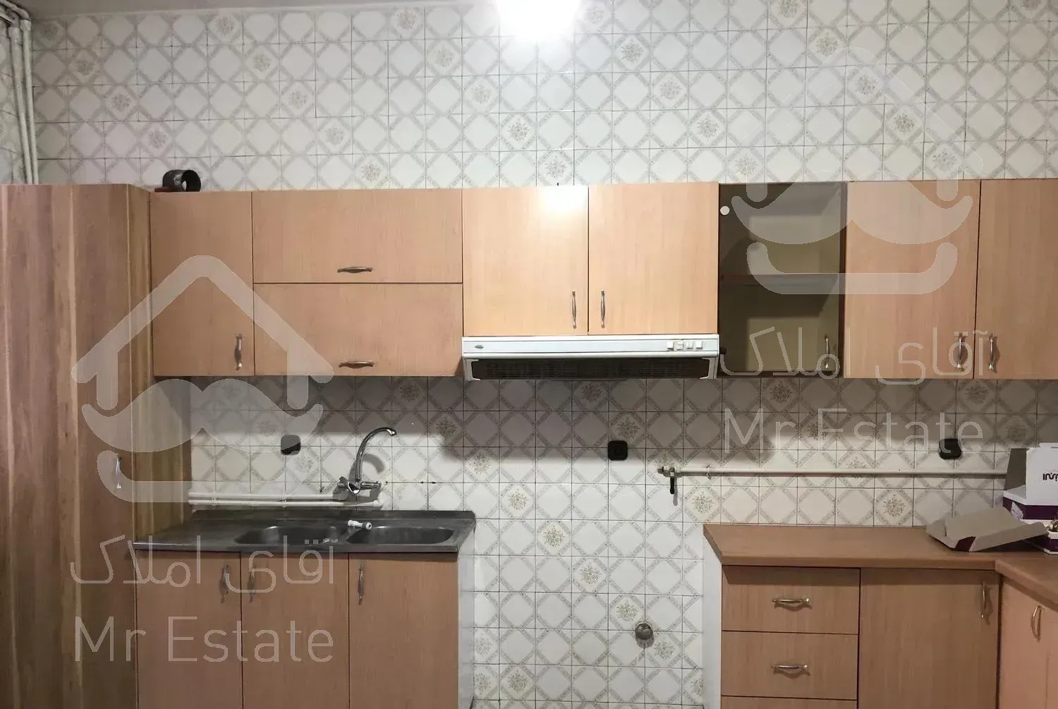 ٩٠ متر تکخواب