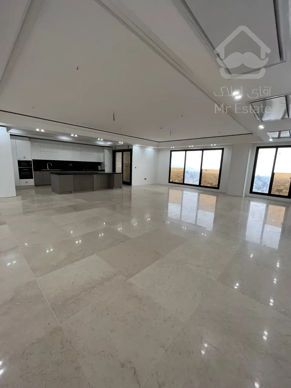 فروش واحد 225 متری رونیکا پالاس قیطریه