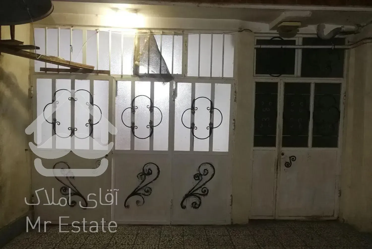 مرکز شهر تکخواب پارکنیگ دار محدوده فلکه گاز