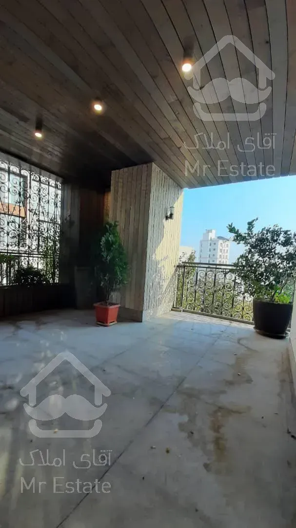 فرمانیه  شرقی ۲۰۰ متر فول ویو باغ سفارت