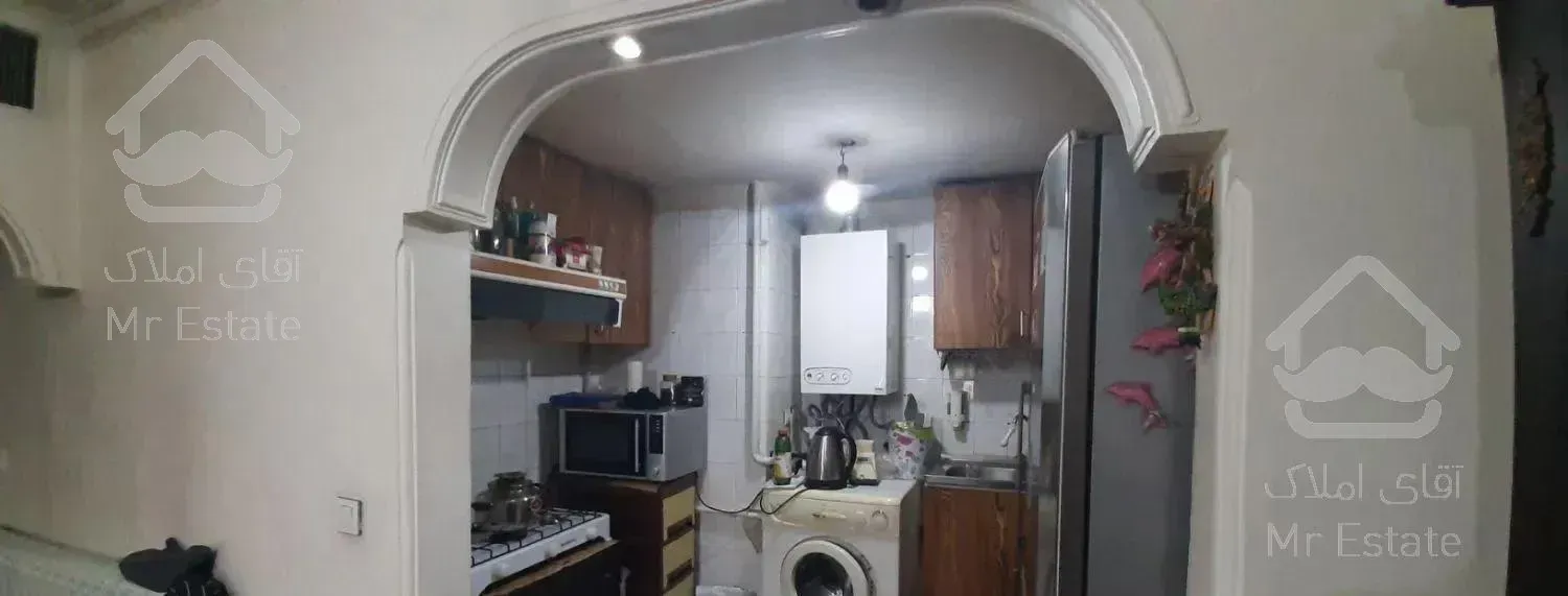 60 متری مجتمع ابریشم