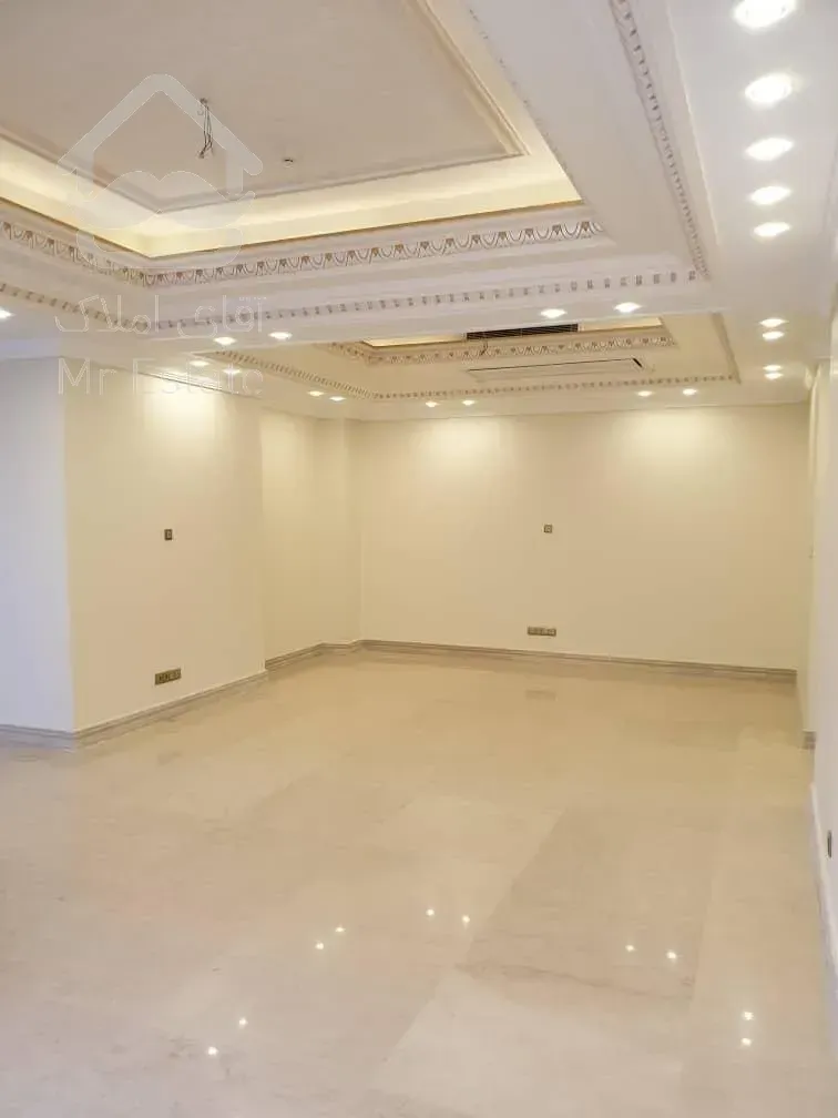 فروش 150 متر مسکونی پاسداران