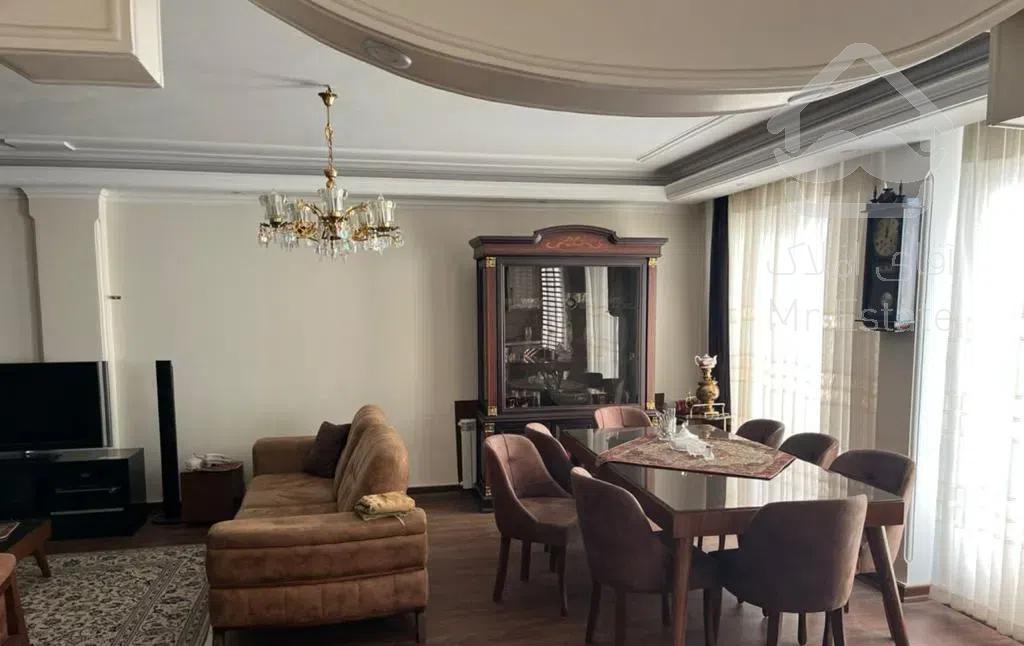 اپارتمان ۱۰۵ متری تک واحدی