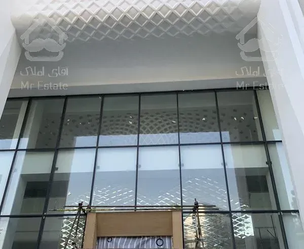 ١٧٦ متر ٣ خواب ولنجک.٨ متر تراس.دید ٣ جهت