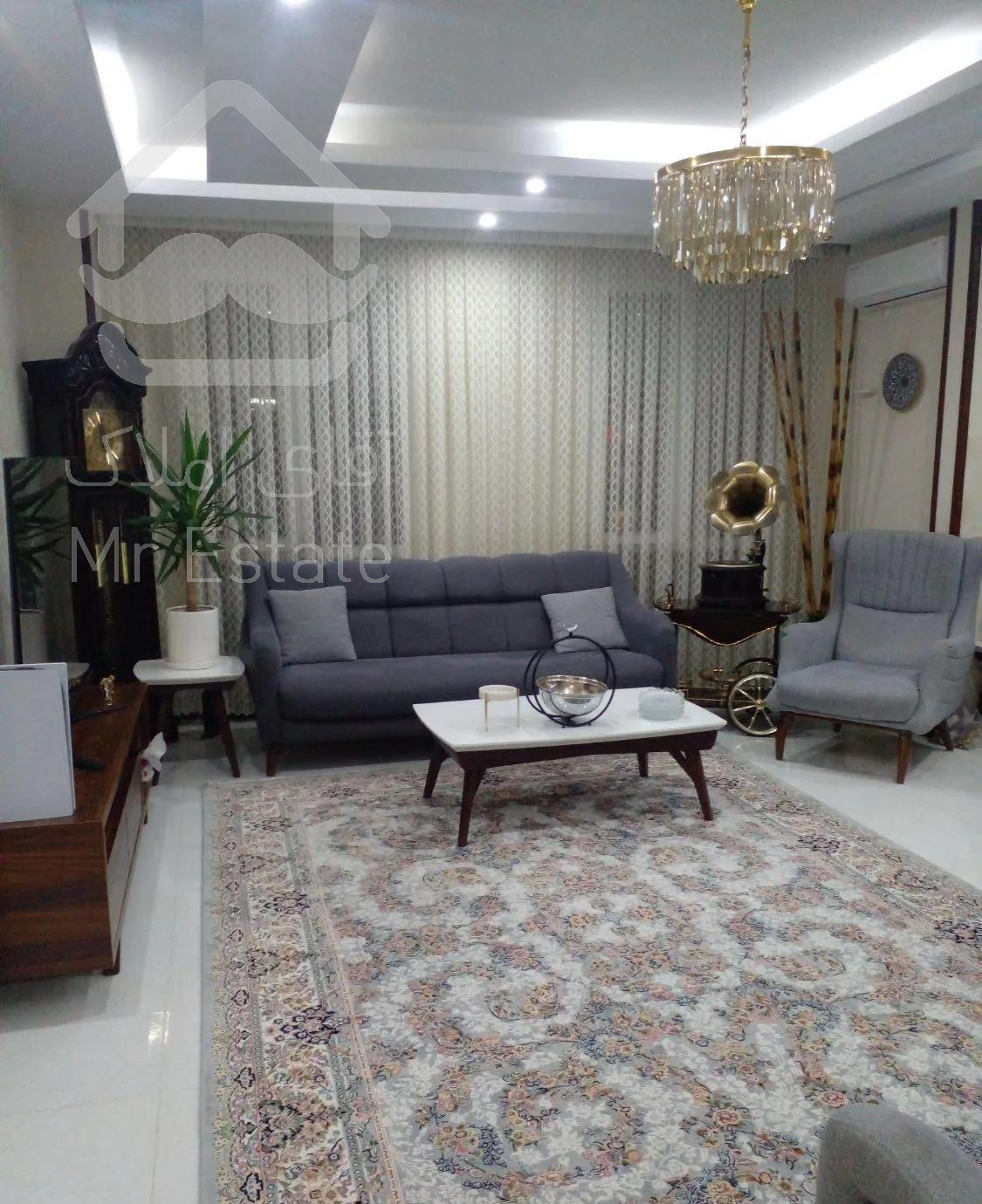 ۸۳متر ۲خواب فول امکانات