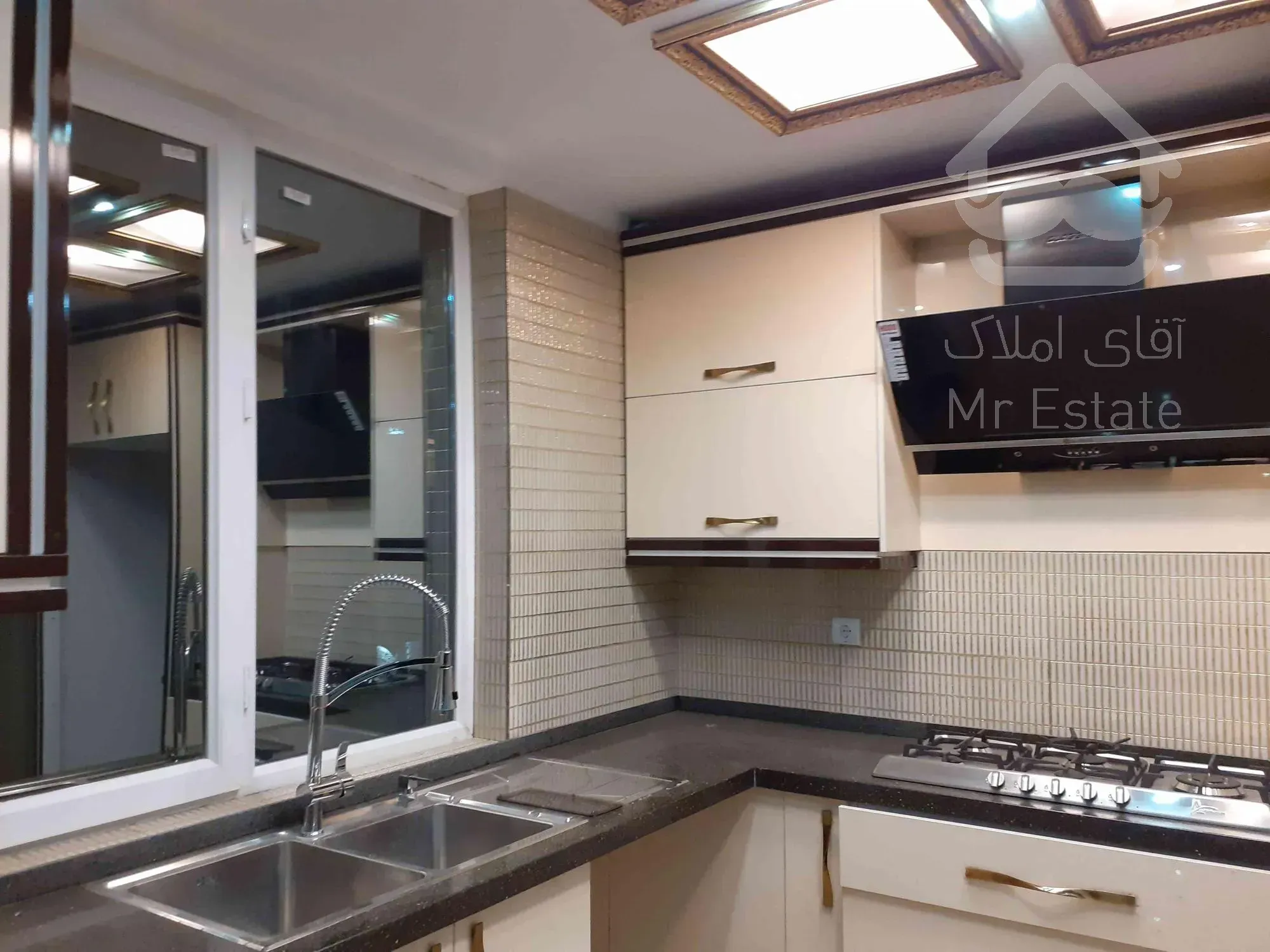 ۹۴متر فردوس غرب