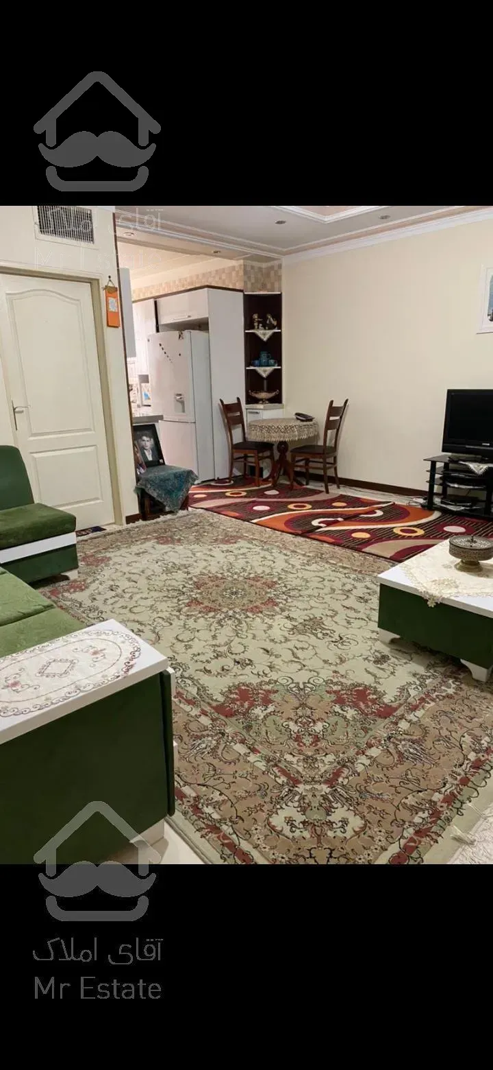 واحد ۶۰ متری ۲ خواب، وام دار، ۵ ساله ، لوکیشن عالی