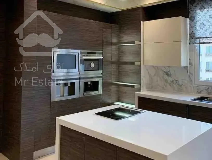 خرید اپارتمان ۳۰۰متری فرمانیه