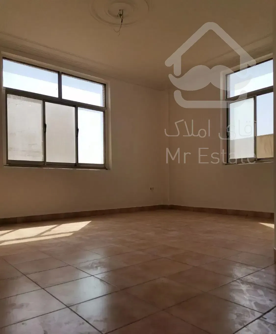 70متر* 2خوابه* خیابان چنگیزی