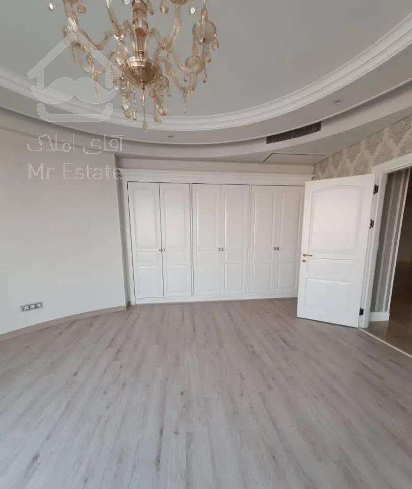 نیاوران ۲۷۰ متر ۳ خواب ۳ مستر نوساز فول مشاعات