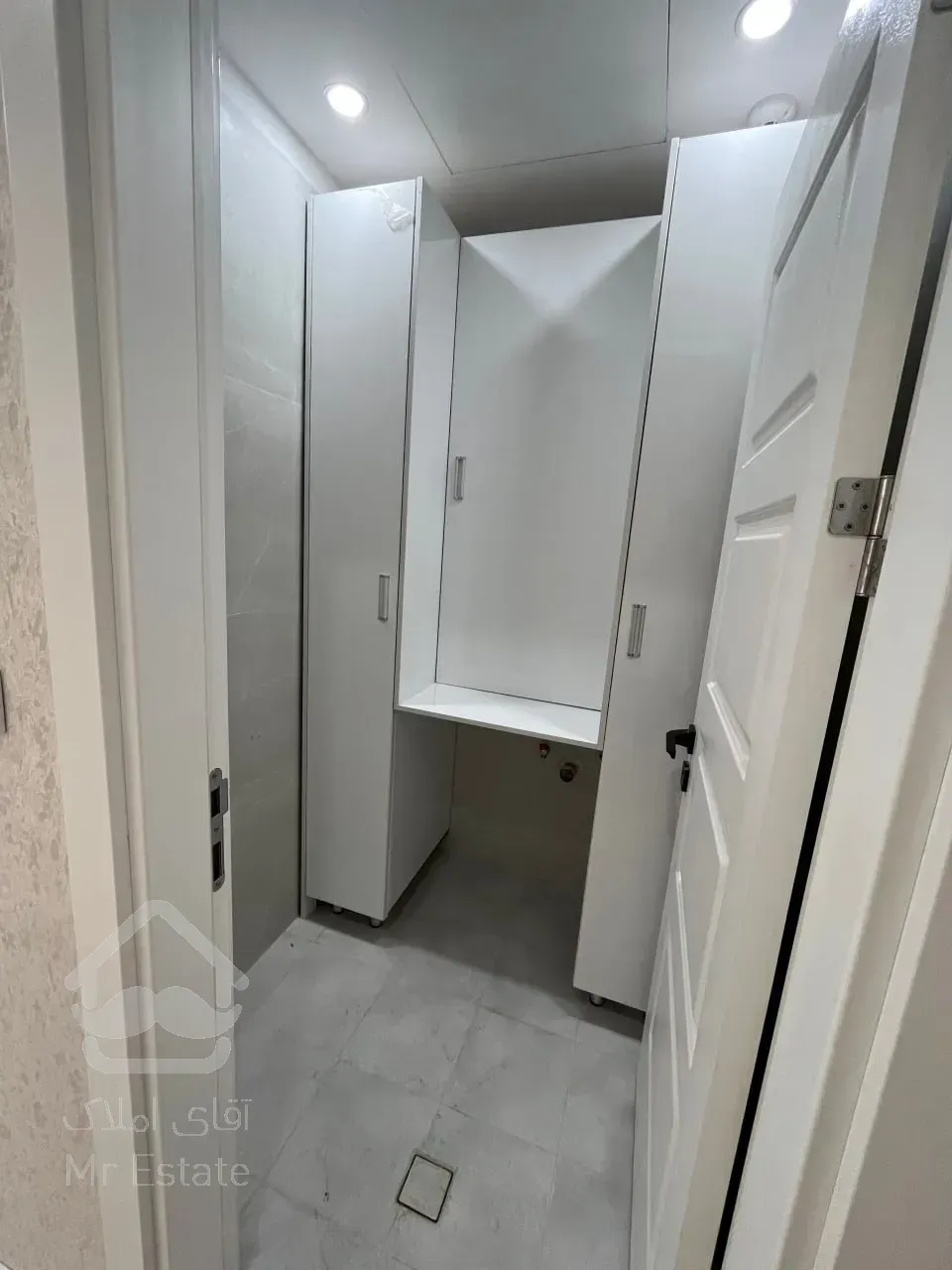 فروش برج 217متری 3 خواب در قیطریه برج مدرن و هتلینگ