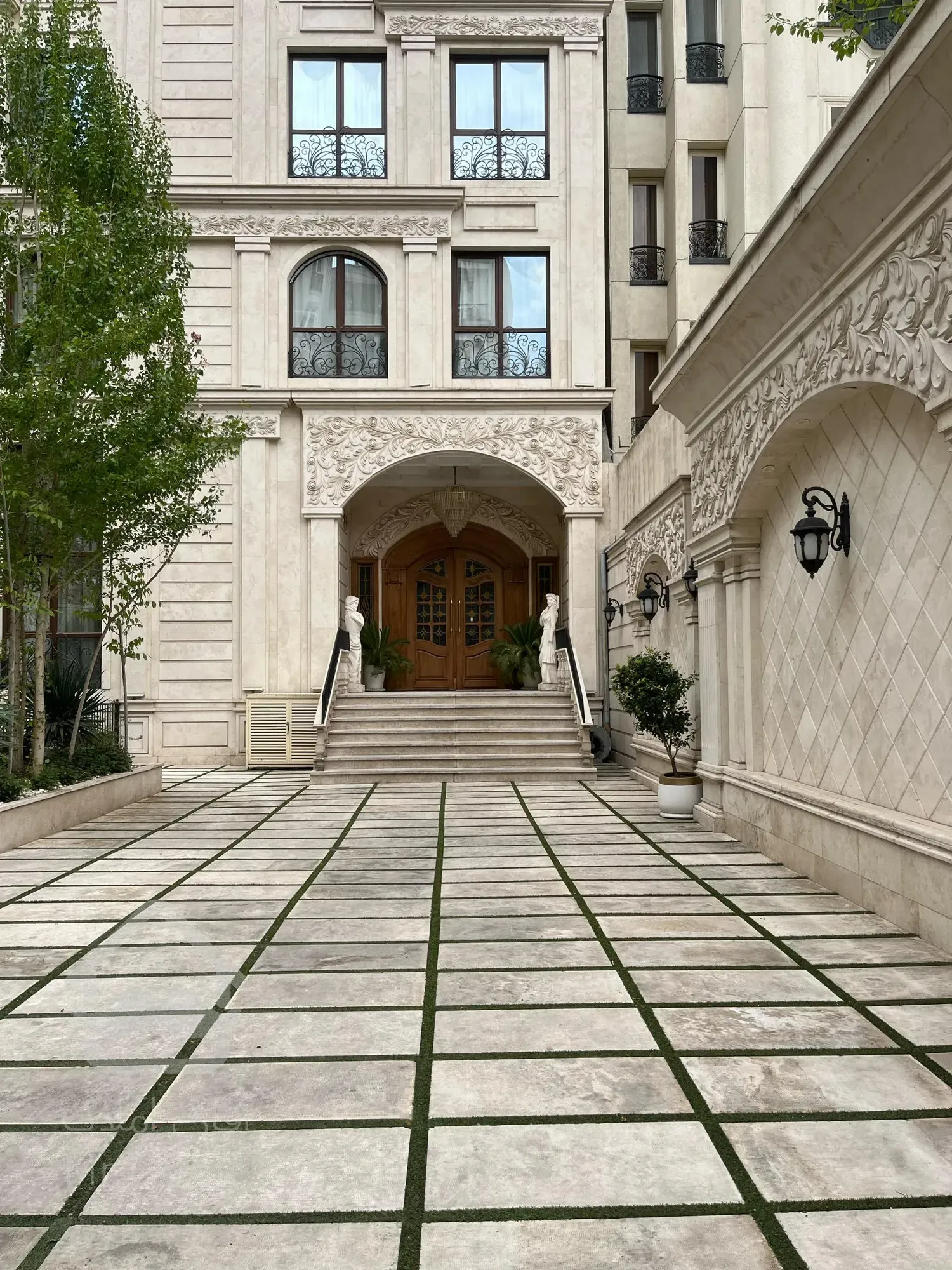 فروش اپارتمان 240 متری ولنجک