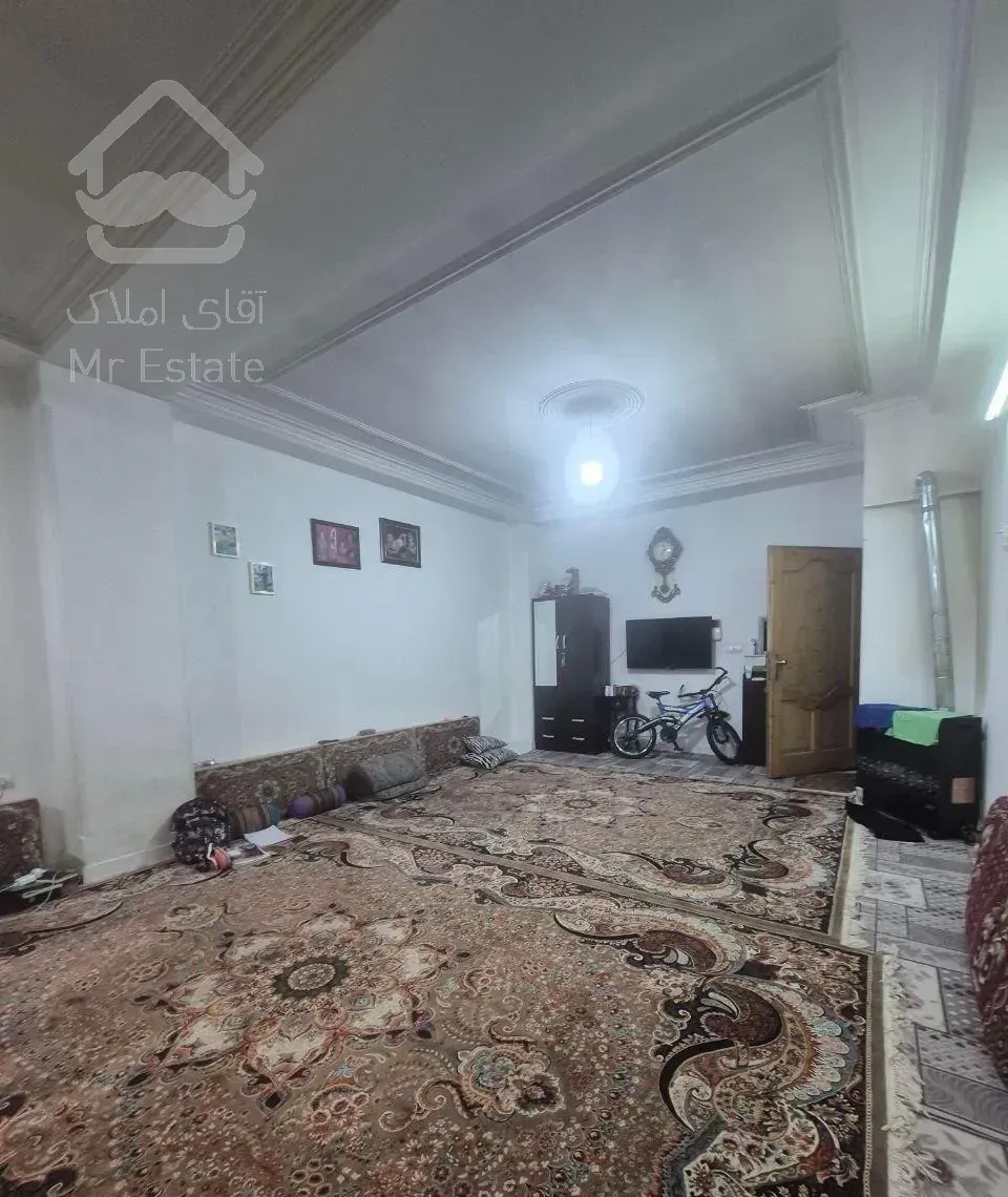 52متری/نقلی/کم واحد /رو به کوچه/تاپ لوکیشن