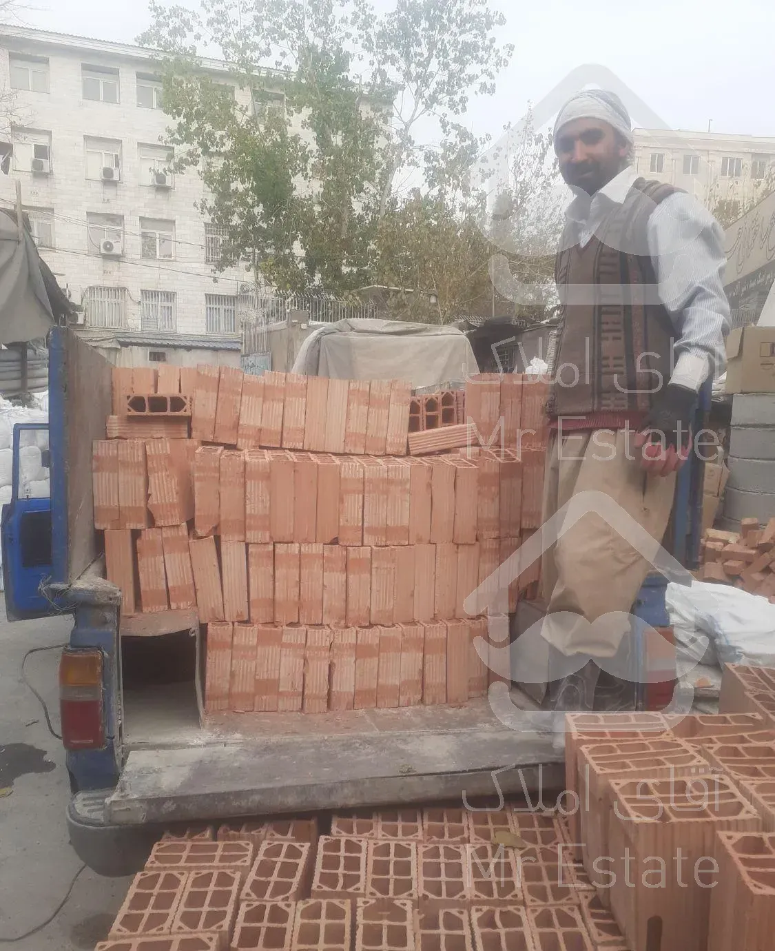 تهیه مصالح ساختمانی وحمل نخاله