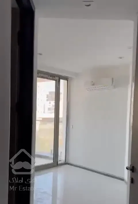 واحد ۱۵۰ متری ۳ خوابه پلاک یک نوساز کلید نخورده