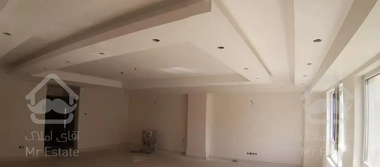 ۱۰۶ متر / آماده تحویل / فرعی دنج / کلید نخورده