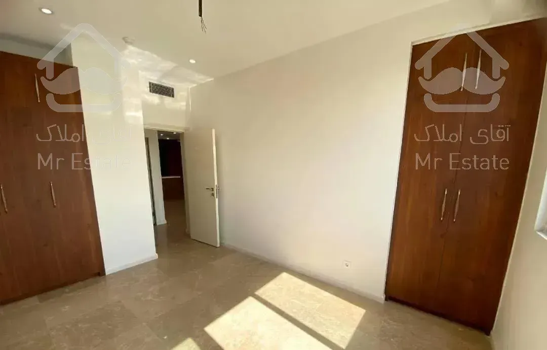 سیدخندان دبستان ۱۰۲متری دوخواب نوساز کلیدنخورده