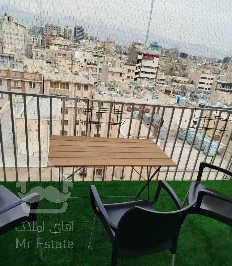 اجاره آپارتمان ۱۲۰ متری ۲ خوابه در میدان انقلاب