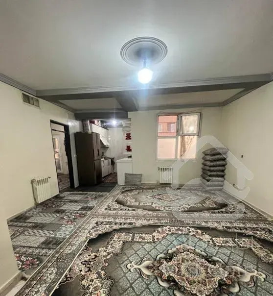 ۶۴متر / ۷ساله / آفتابگیر