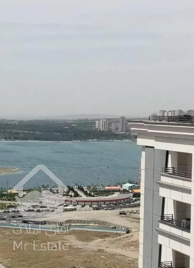 115متر/غرب دریاچه چیتگر/ 2خوابه/ویو دار