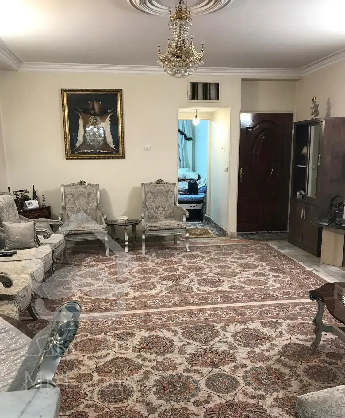 آپارتمان ۶۰ متری ،خیابان طالقانی،پارکینگ دار