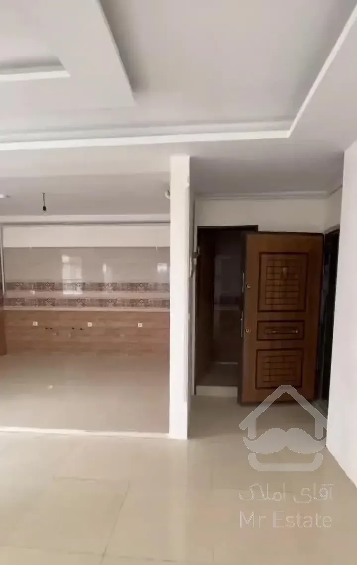 آپارتمان تک‌واحدی بلوار احمدی‌روشن