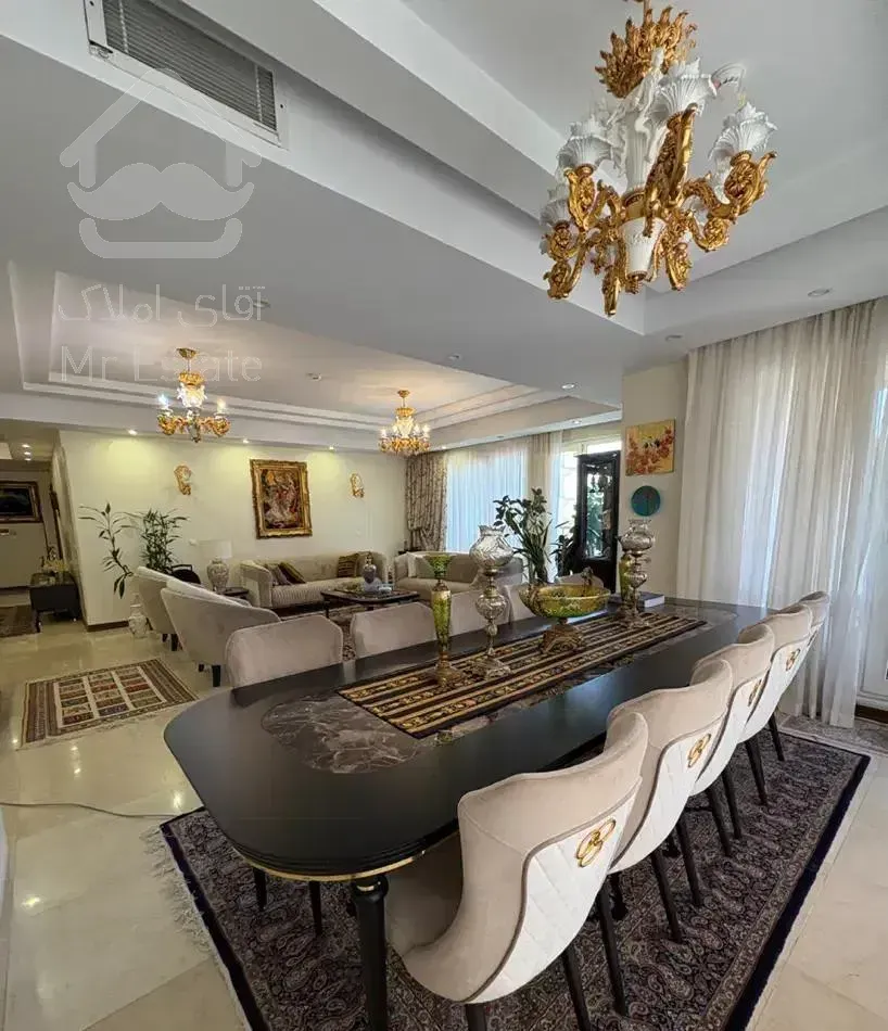 فرمانیه شرقی، ۲۰۰ متر،سه خواب مستر، مدرن