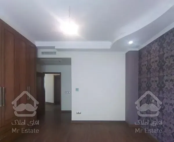 آپارتمان ۲۳۰ متری کامرانیه شمالی()