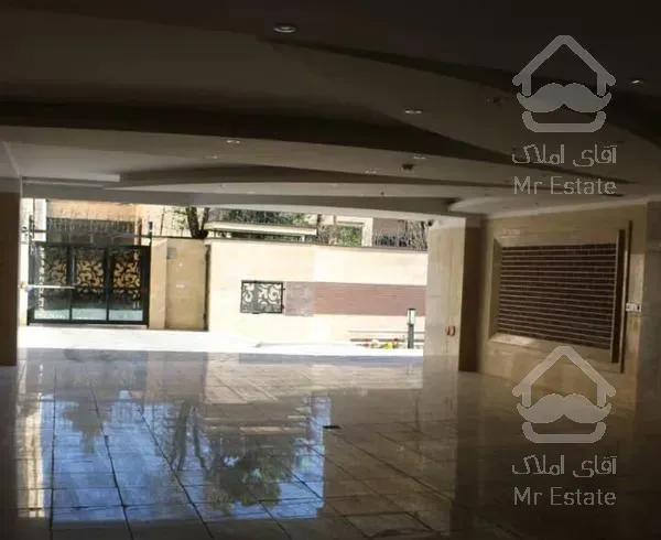 ۱۵۰متر فول امکانات دو پارکینگ سندی