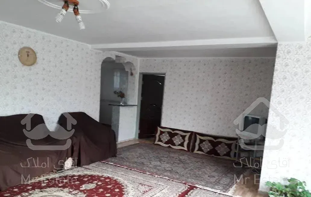 دوخوابه بهداشتی با حیاط و پارکینگ بعد گیسوم اسالم