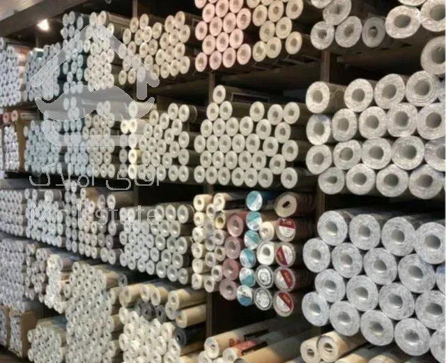 پخش عمده و جزیی کاغذ دیواری،لمینت،پوستر ،قرنیز