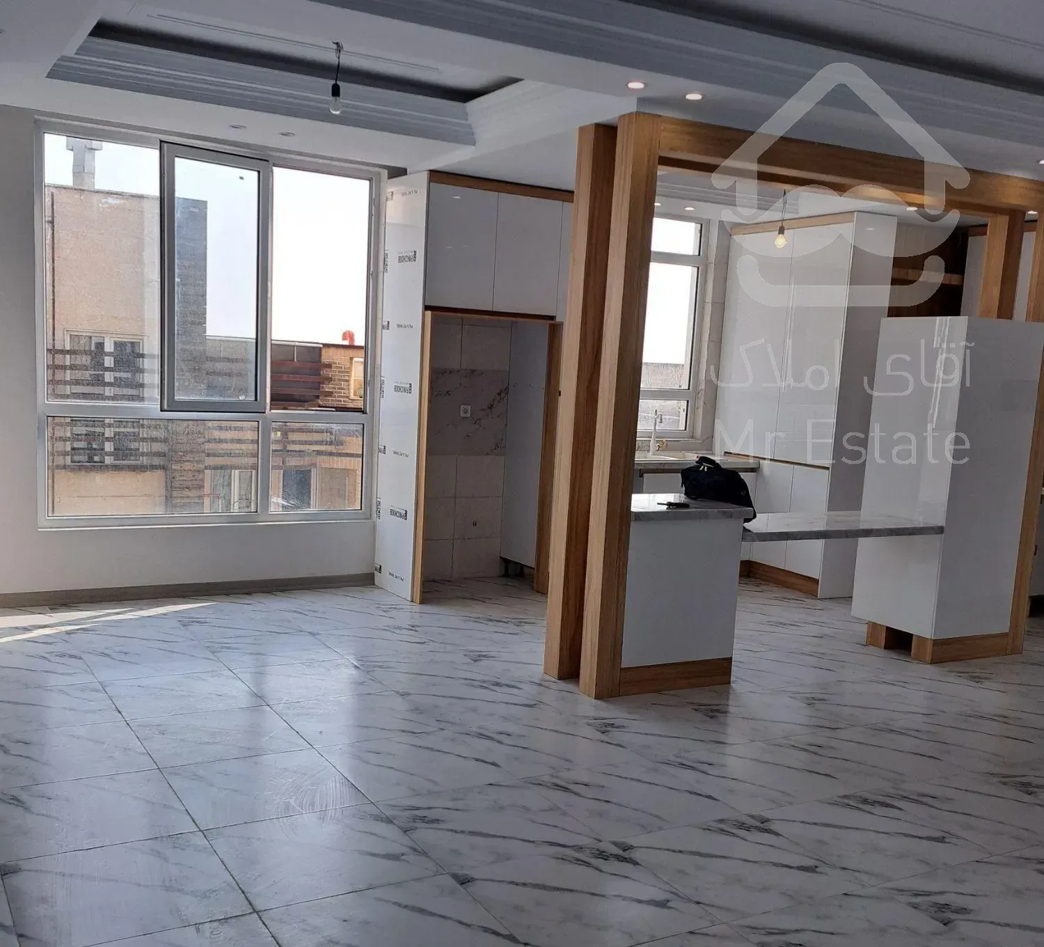 ۱۱۵متر ۳خ * نیاوران کاشانک* تکواحدی*ویودار