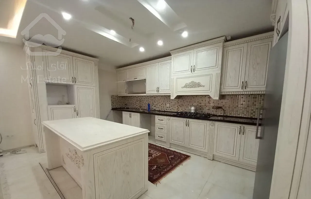 آپارتمان 125 متری نزدیک به حاشیه خ امام رضا