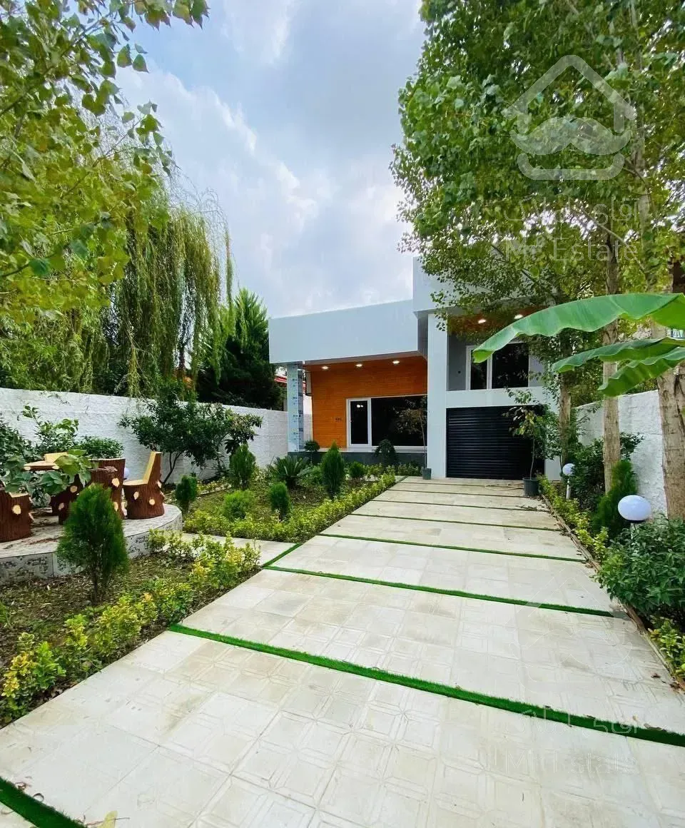 ویلا 250 متری/ شهرکی/ مدارک تکمیل/ ویو جنگلی