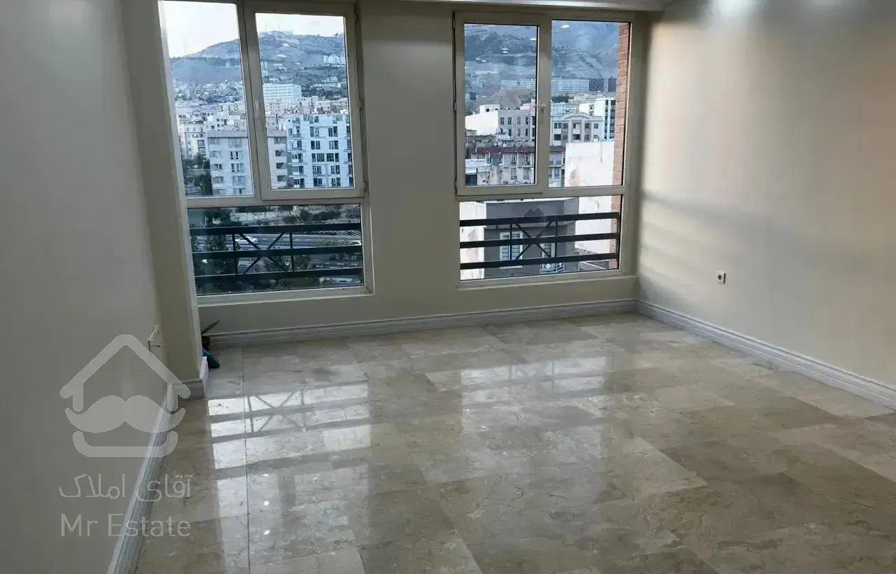 ۶۰ متر/ پونک/ نوساز سند آماده روبه آفتاب