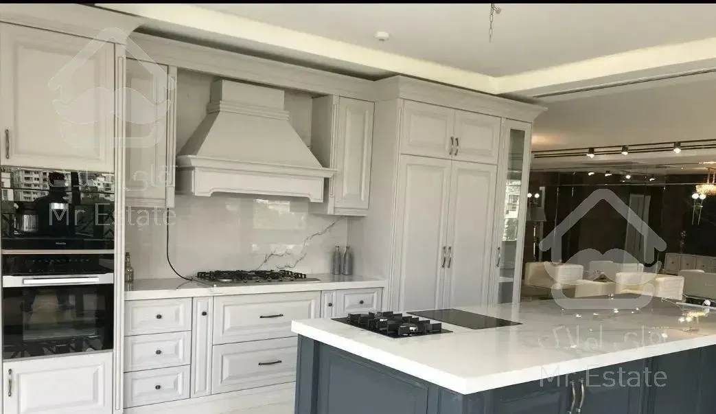 ۲۰۰ متر / سازه برند / بلوار ۲۴ متری سعادت آباد