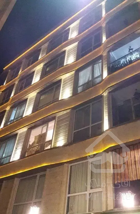 ۹۵ متری * فول امکانات *