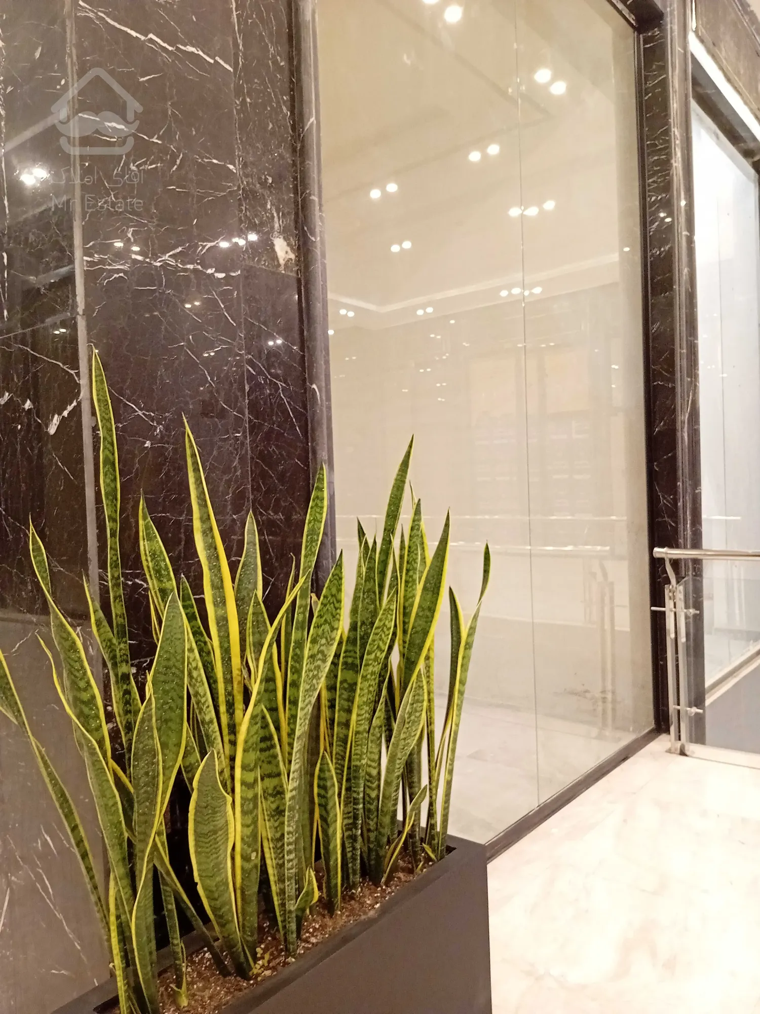 فروش اقساطی مغازه 69 متری لوکس در طبقه همکف رونیکامال هروی