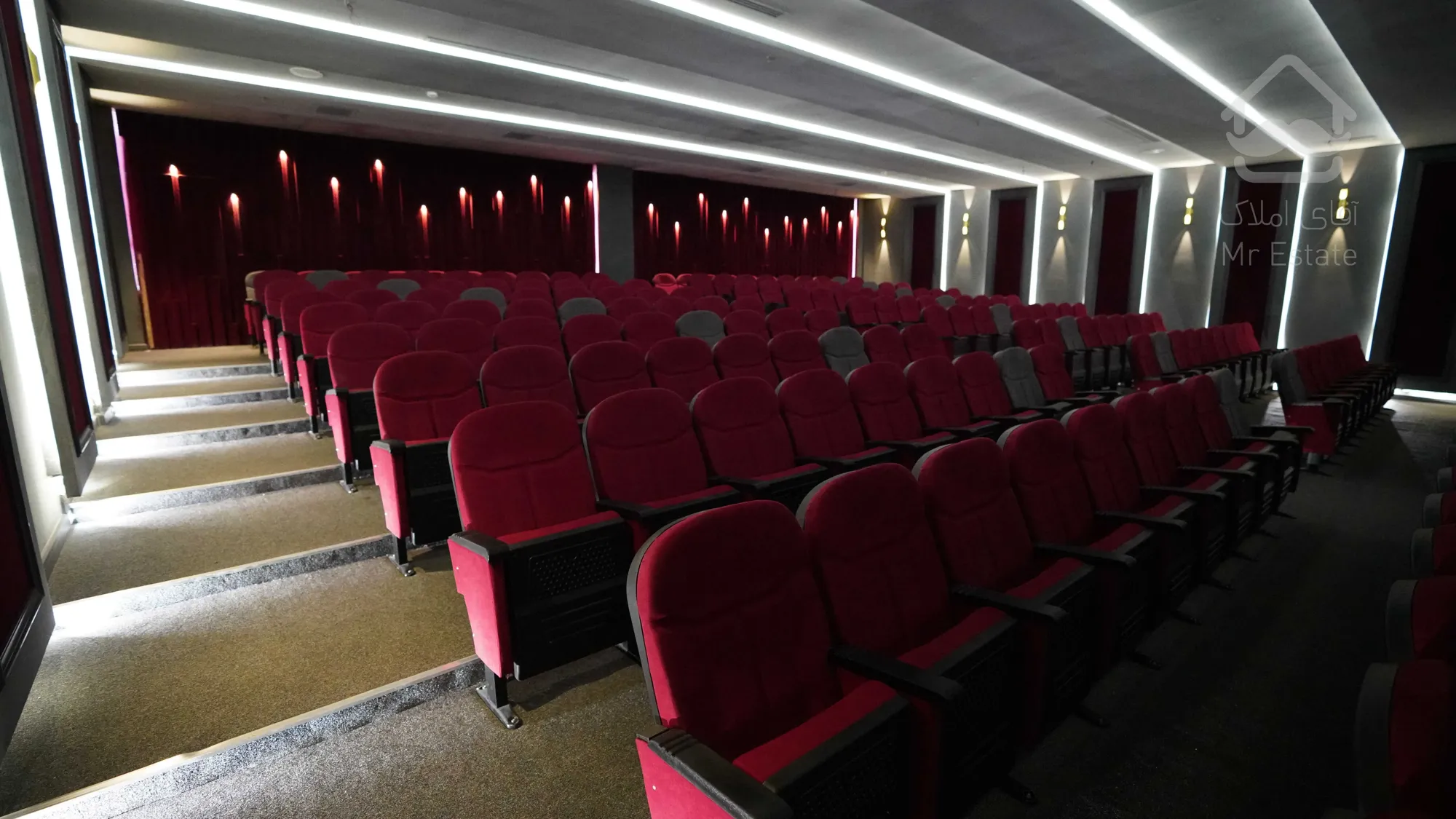 رونیکاپالاس آبشار /135مترسه خواب/تاپ لوکیشن منطقه