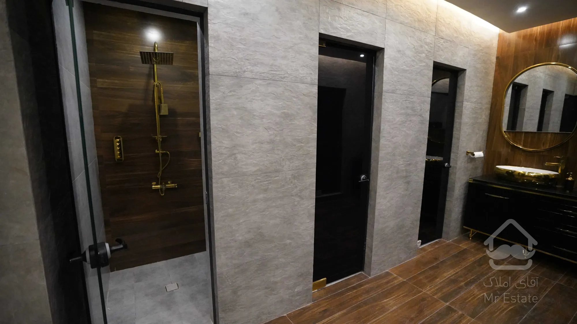 پیش فروش واحد 116 متری در بلوار ارتش با امکانات هتلینگ