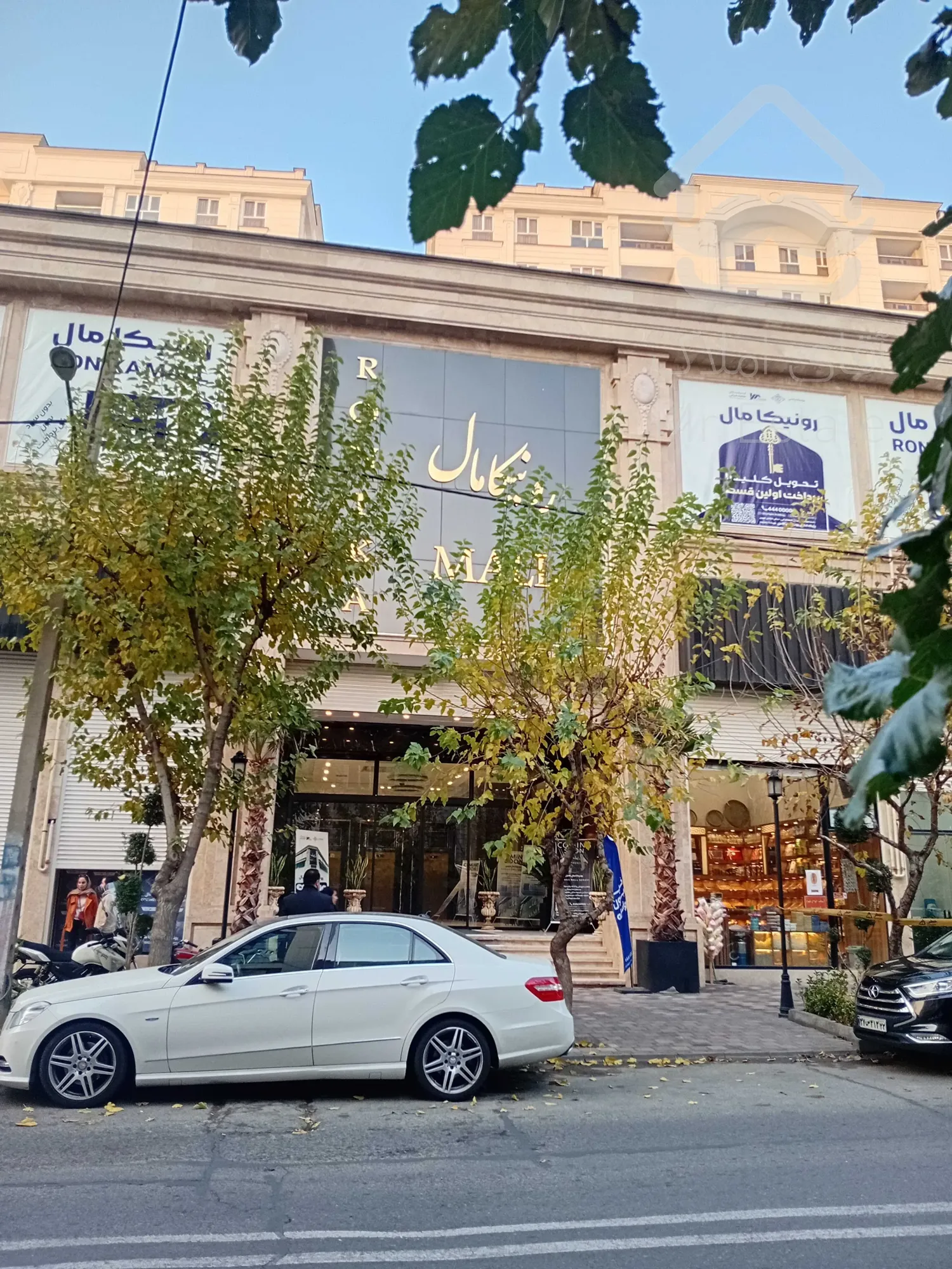 فروش اقساطی واحد تجاری 40 متری دوبر در رونیکامال هروی