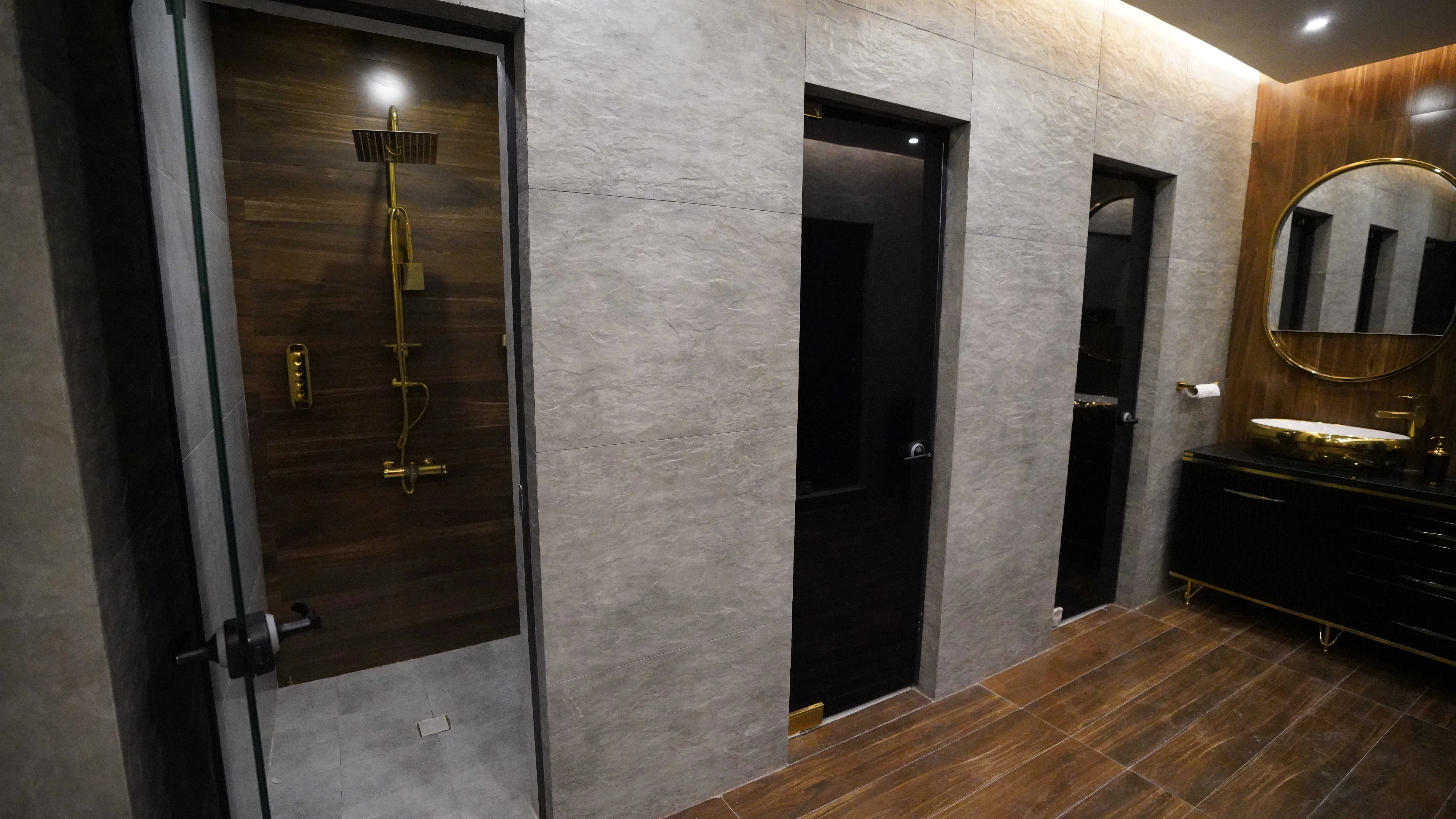 واحدی شیک در شمال شرق تهران با امکانات هتلینگ