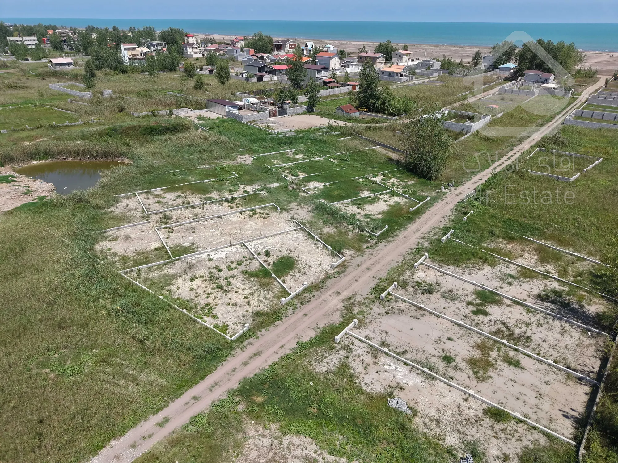 زمین ساحلی قابل ساخت و مناسب سرمایه گذاری امن